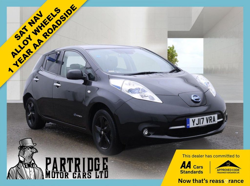 2017 NISSAN LEAF