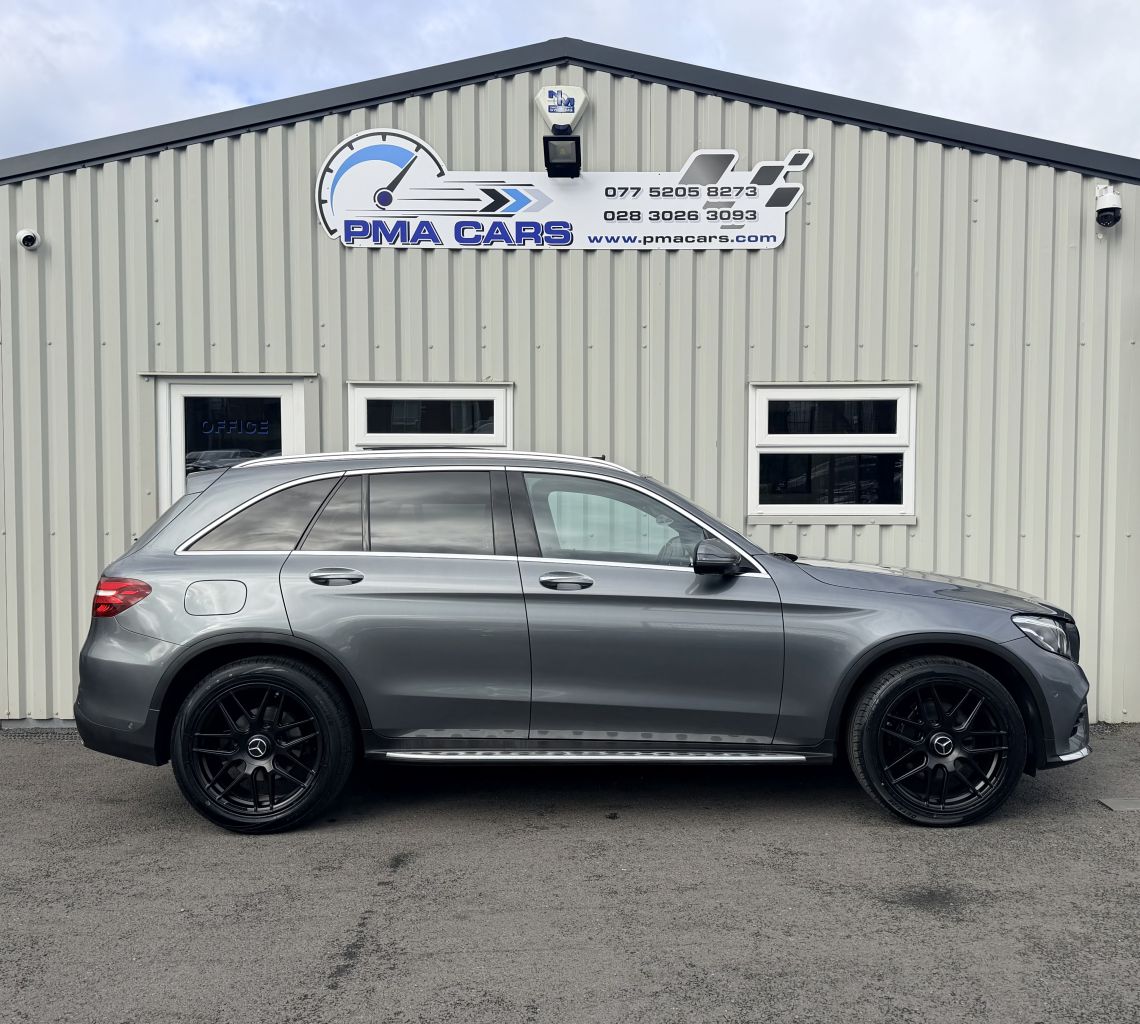 2017 MERCEDES GLC 2.1 GLC220d AMG Line (Premium Plus) SUV 5dr Diesel G-Tronic 4MATIC Euro 6 ( - vehicle photo 3 for sale on PureCar