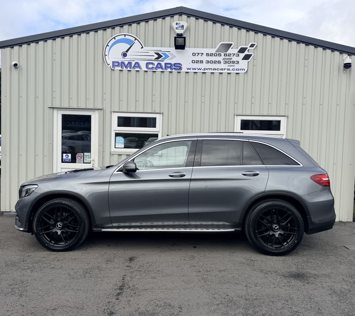 2017 MERCEDES GLC 2.1 GLC220d AMG Line (Premium Plus) SUV 5dr Diesel G-Tronic 4MATIC Euro 6 ( - vehicle photo 6 for sale on PureCar