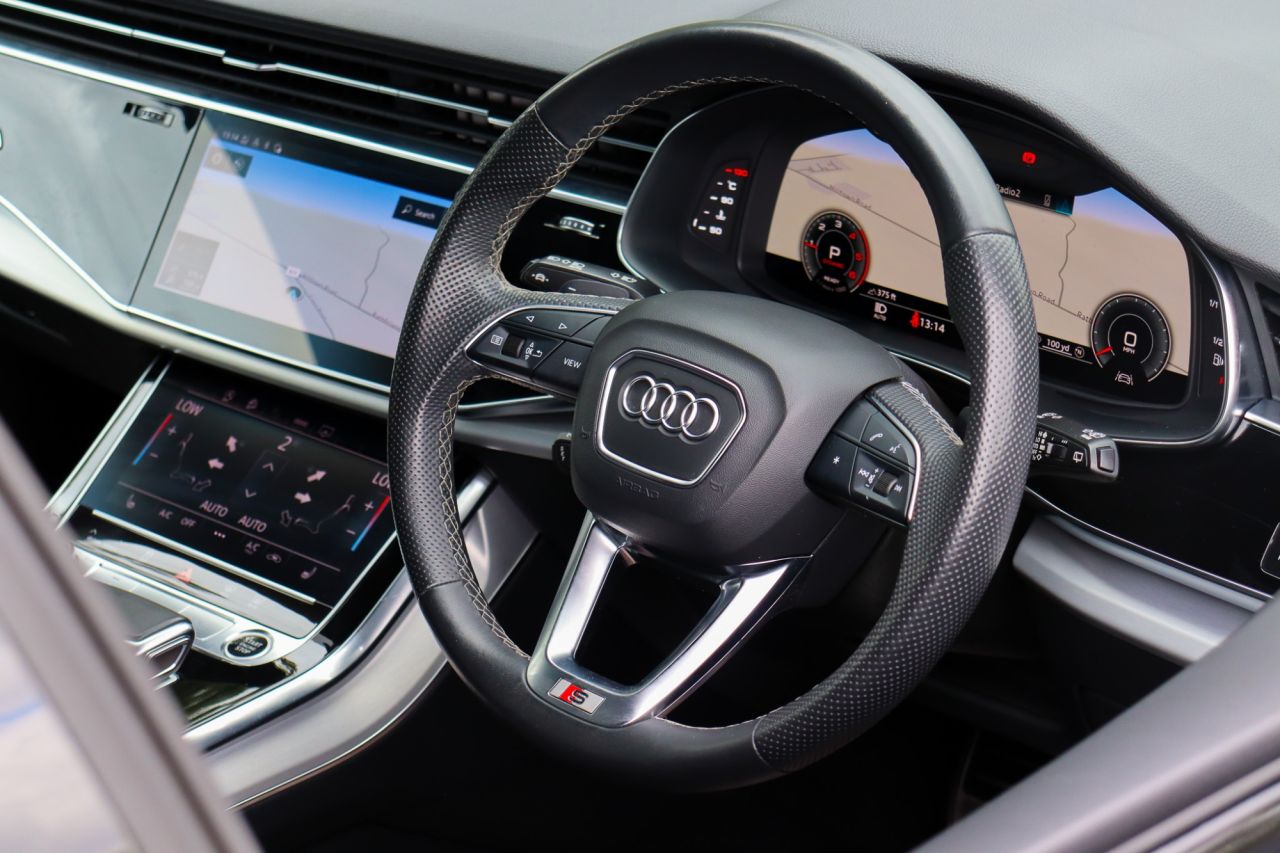 2023 AUDI Q8 S Line - vehicle photo 3 for sale on PureCar
