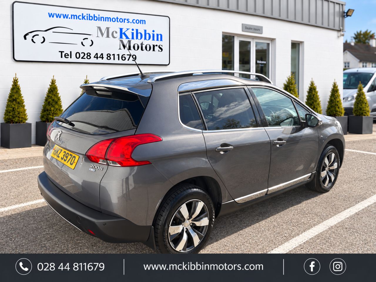 2014 PEUGEOT 1.6 e-HDi Allure SUV 5dr Diesel Manual Euro 5 (s/s) (92 ps) - vehicle photo 3 for sale on PureCar
