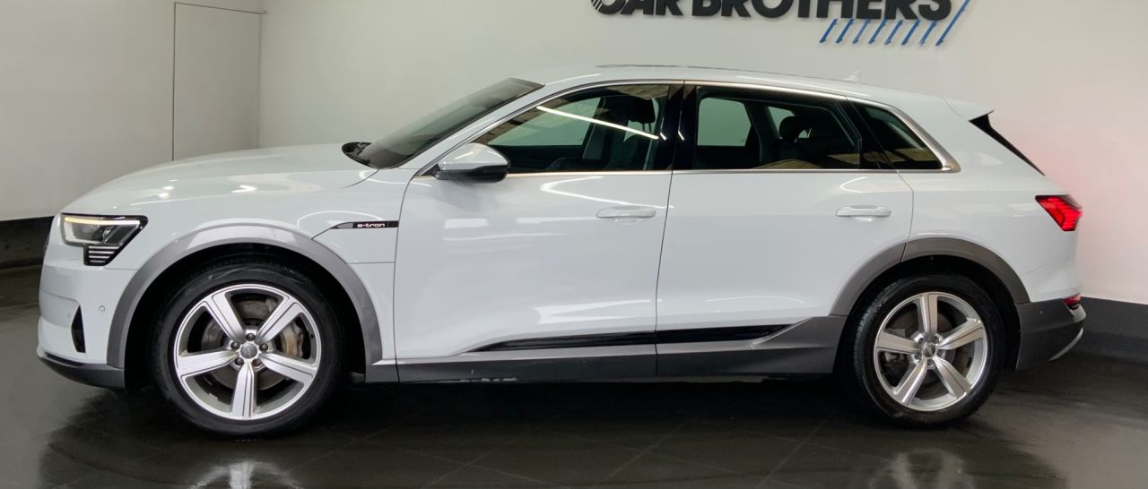 2020 AUDI E-TRON 50 Technik SUV 5dr Electric Auto quattro 71.2kWh (313 ps) - vehicle photo 5 for sale on PureCar