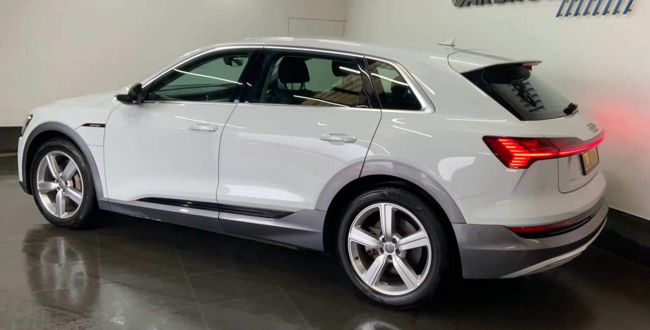 2020 AUDI E-TRON 50 Technik SUV 5dr Electric Auto quattro 71.2kWh (313 ps) - vehicle photo 6 for sale on PureCar