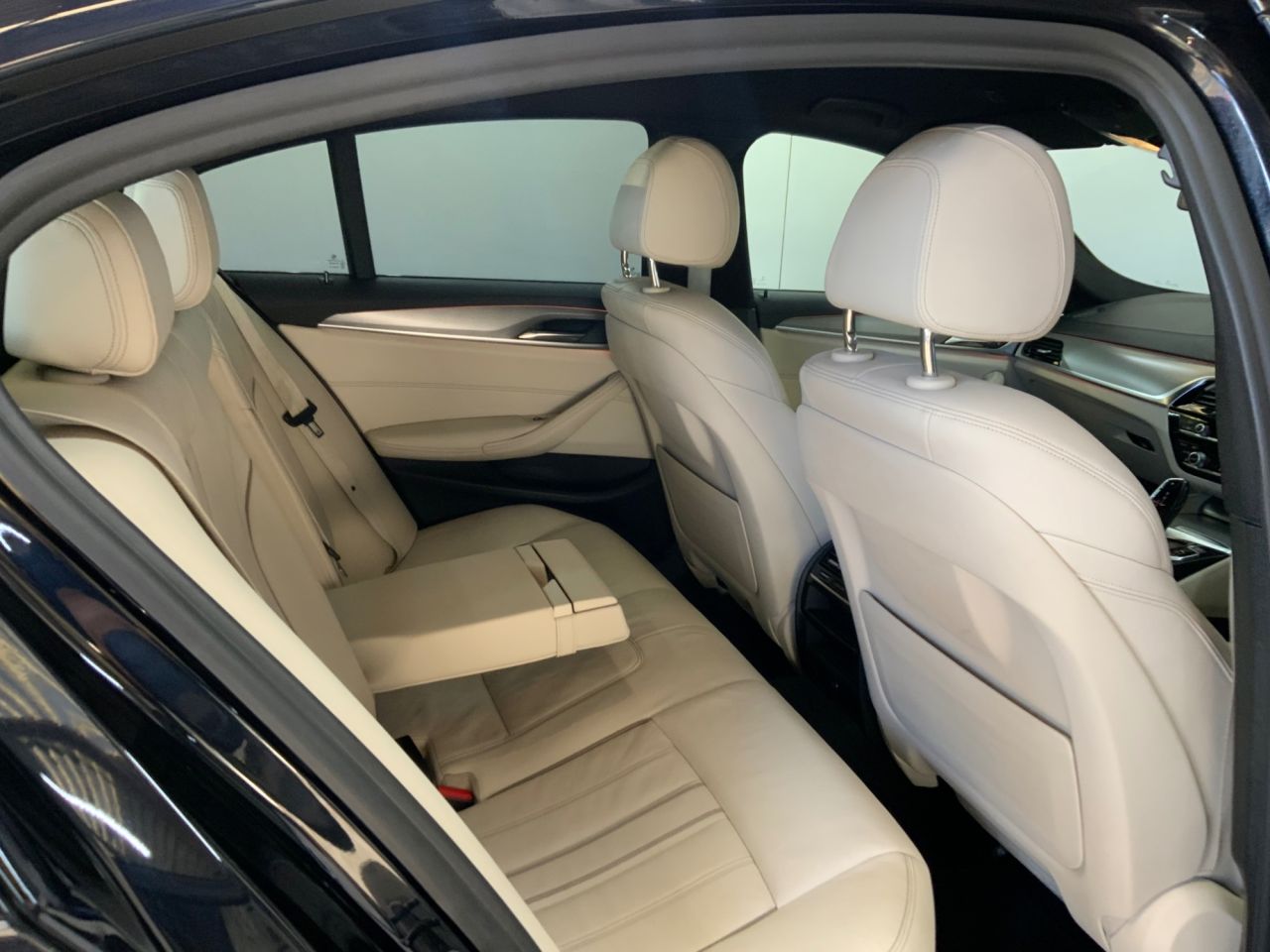2018 BMW 5 SERIES 2.0 520d M Sport Saloon 4dr Diesel Auto Euro 6 (s/s) (190 ps) - vehicle photo 21 for sale on PureCar