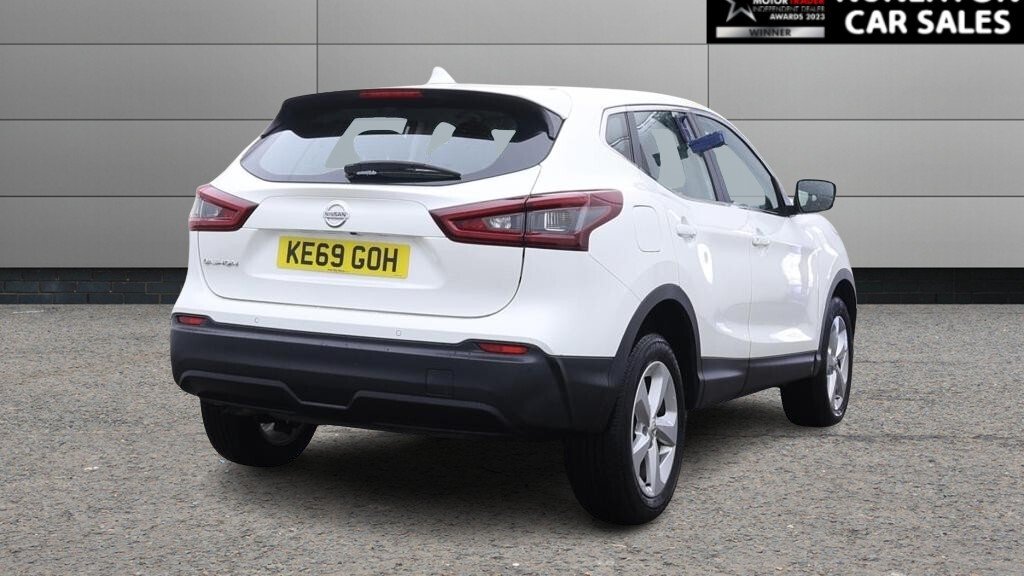 2020 Nissan Qashqai — image 3