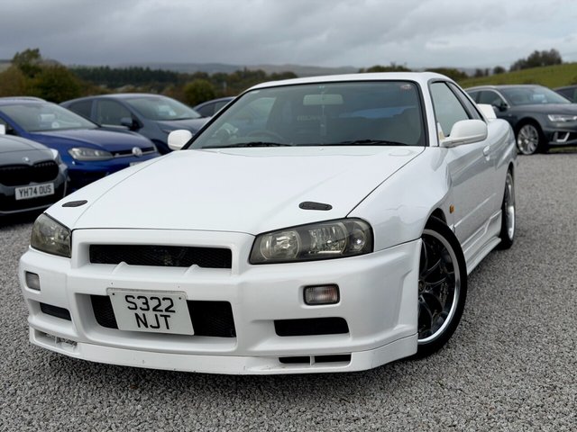 2016 Nissan Skyline