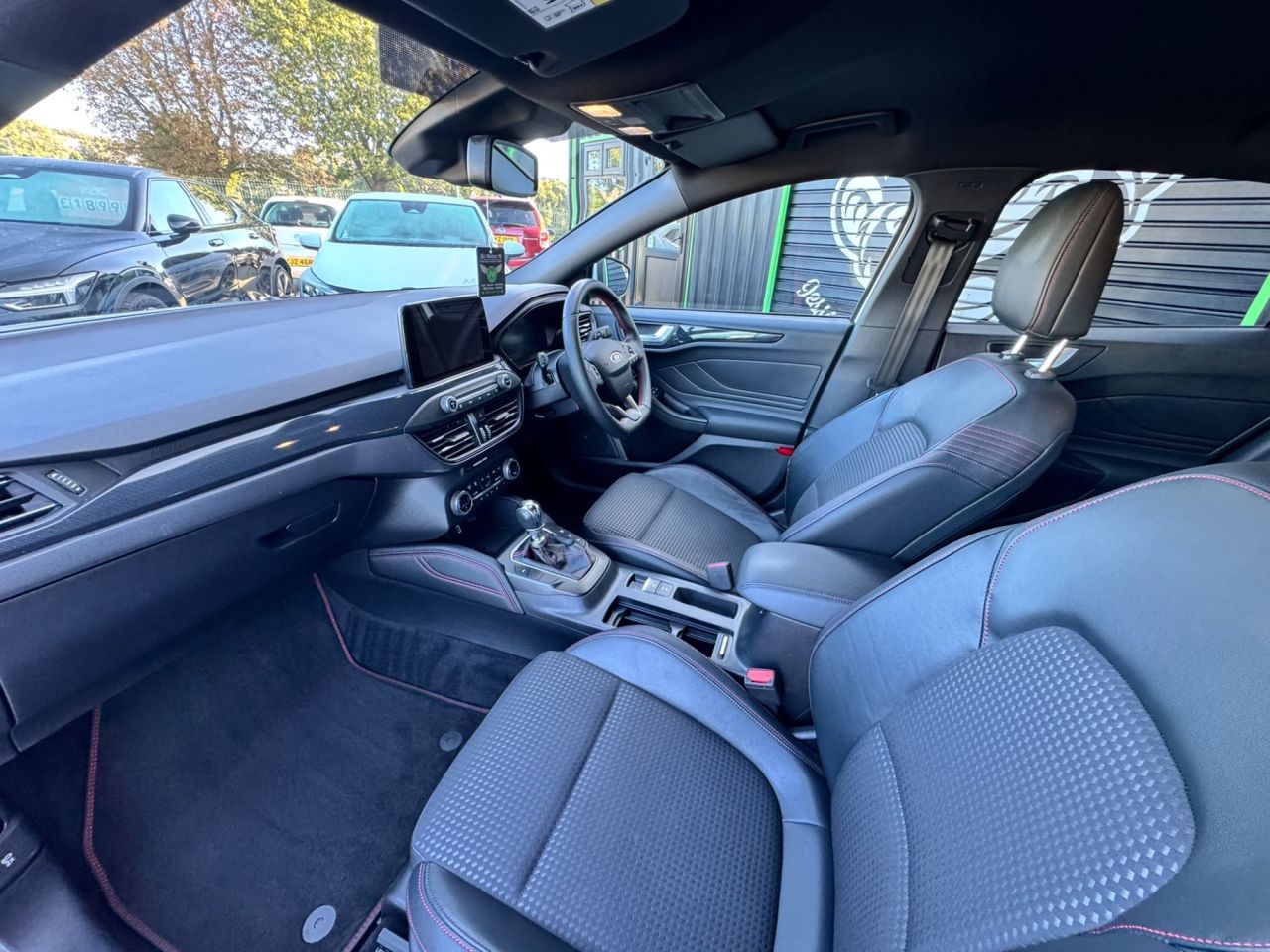 2020 FORD FOCUS 1.0T EcoBoost MHEV ST-Line X Edition Hatchback 5dr Petrol Manual Euro 6 (s/ - vehicle photo 11 for sale on PureCar