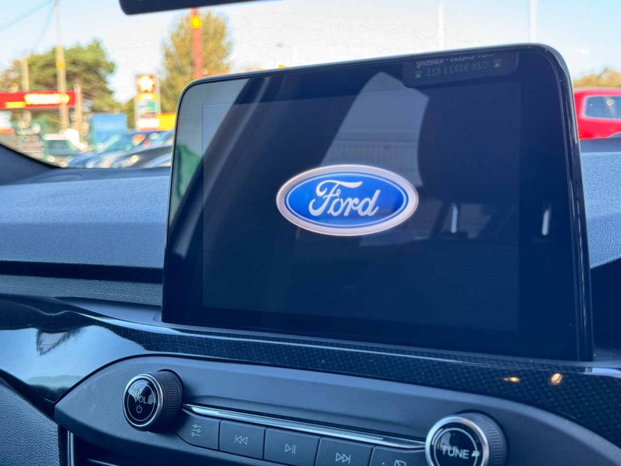 2020 FORD FOCUS 1.0T EcoBoost MHEV ST-Line X Edition Hatchback 5dr Petrol Manual Euro 6 (s/ - vehicle photo 17 for sale on PureCar