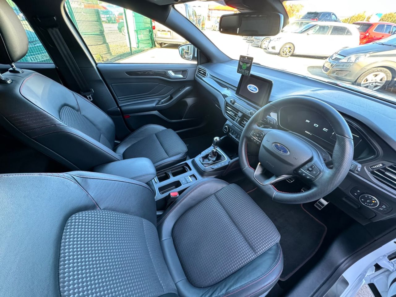 2020 FORD FOCUS 1.0T EcoBoost MHEV ST-Line X Edition Hatchback 5dr Petrol Manual Euro 6 (s/ - vehicle photo 16 for sale on PureCar