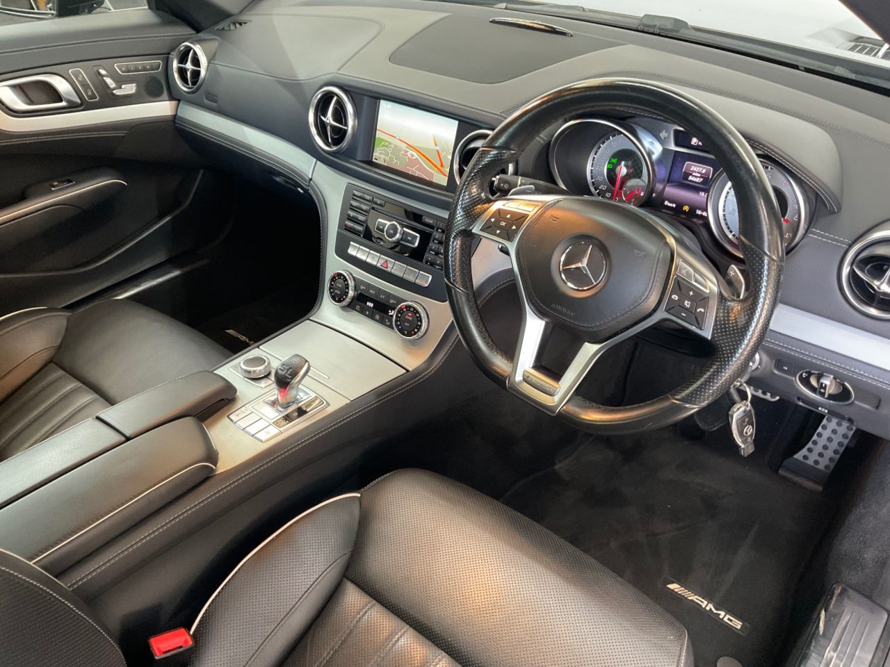 2015 MERCEDES SL 3.0 SL400 AMG Sport Convertible 2dr Petrol G-Tronic Euro 6 (s/s) (333 ps) - vehicle photo 23 for sale on PureCar