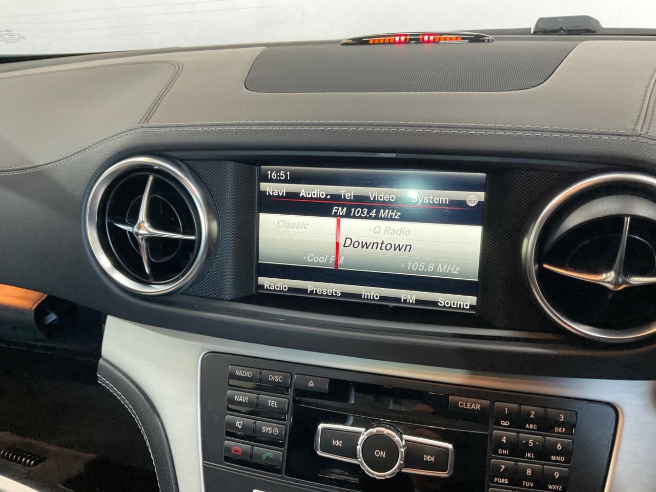 2015 MERCEDES SL 3.0 SL400 AMG Sport Convertible 2dr Petrol G-Tronic Euro 6 (s/s) (333 ps) - vehicle photo 28 for sale on PureCar