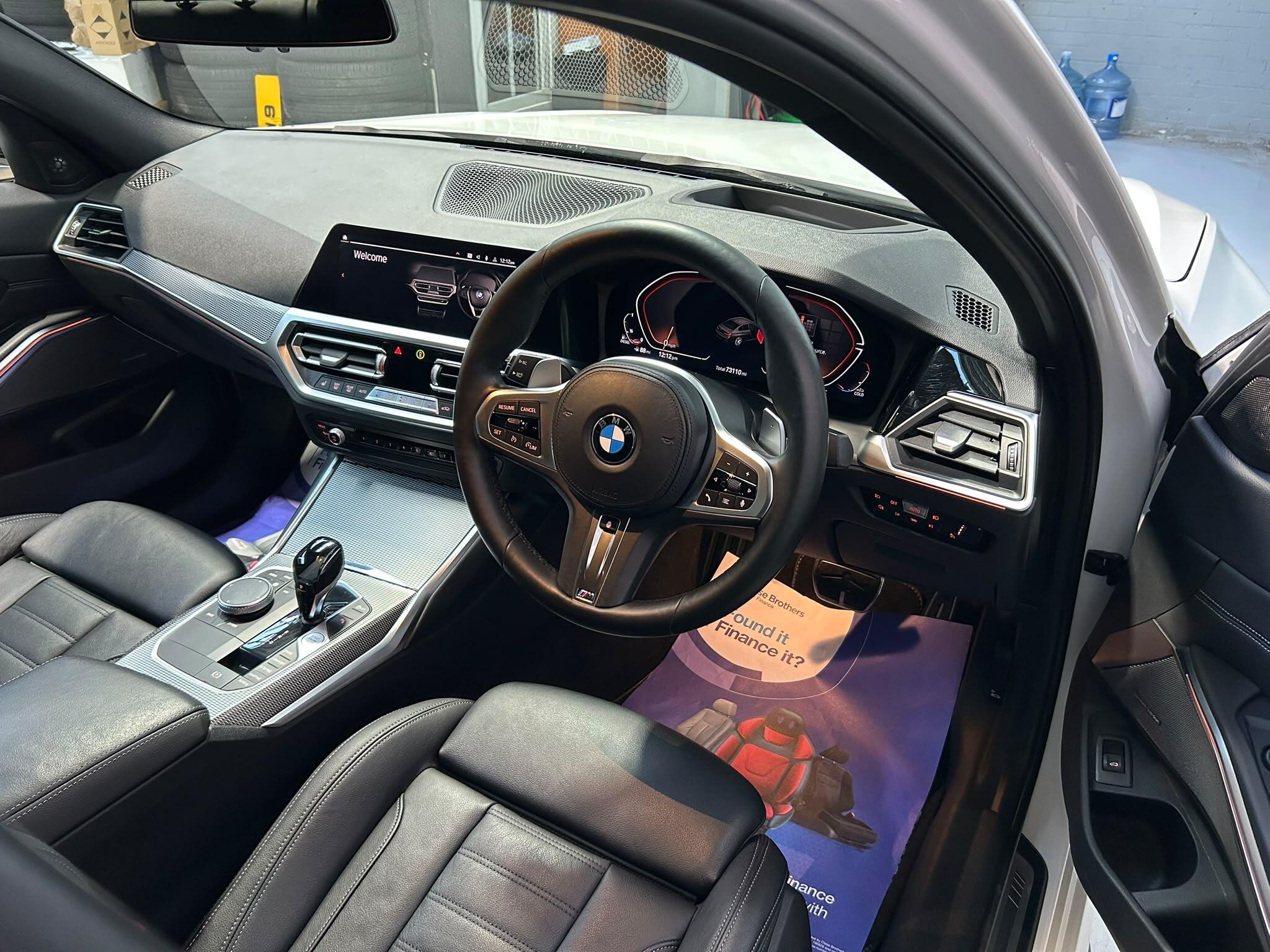 2021 BMW 3 SERIES 3.0 330d MHT M Sport Auto xDrive Euro 6 (s/s) 4dr - vehicle photo 21 for sale on PureCar