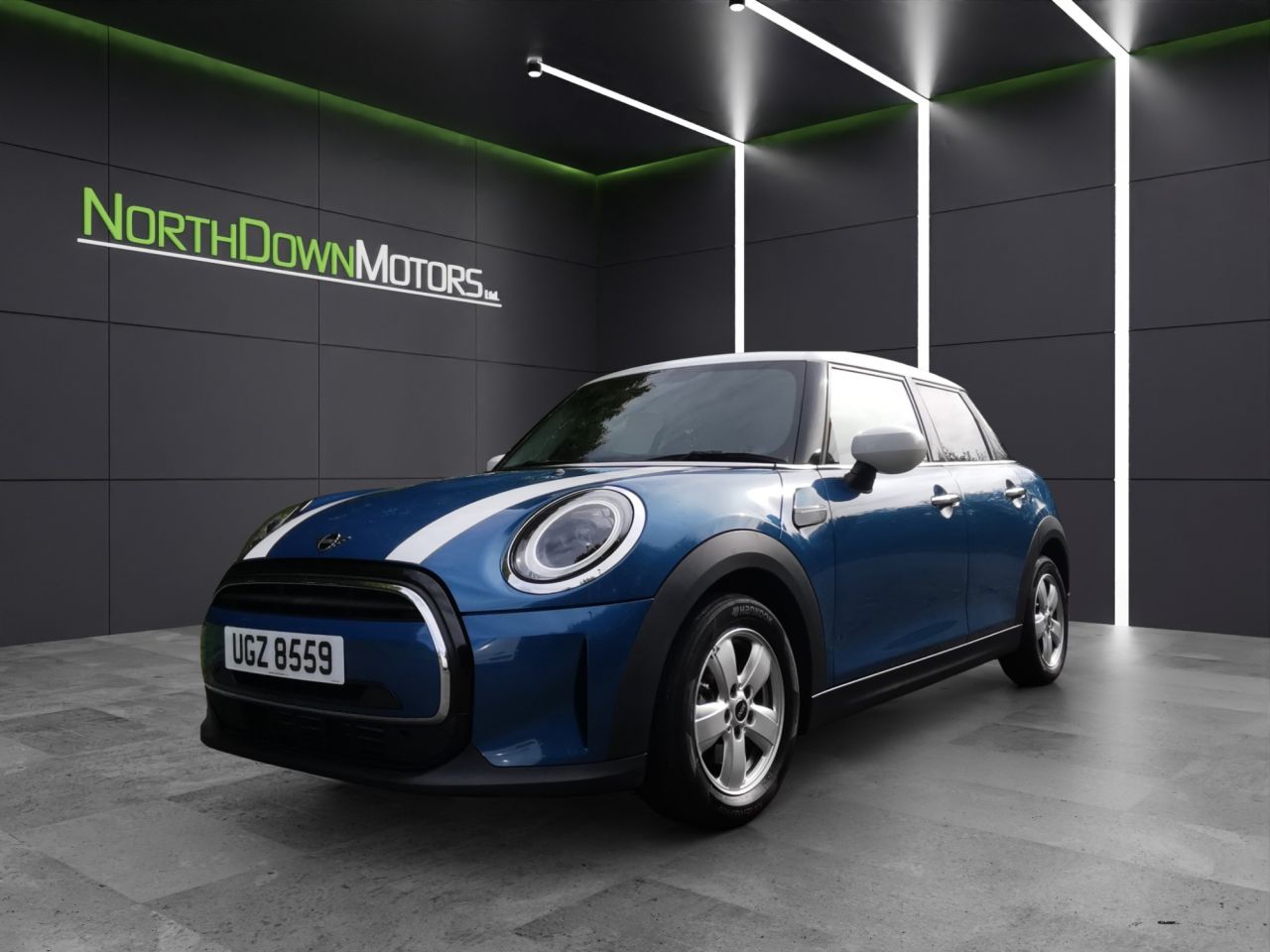 MINI HATCH 2021