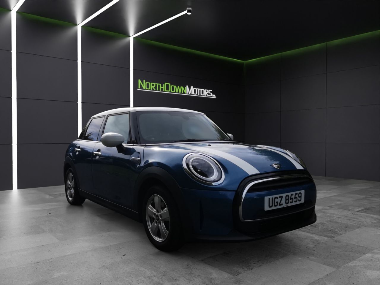 2021 MINI HATCH 1.5 Cooper Classic Hatchback 5dr Petrol Manual Euro 6 (s/s) (136 ps) - vehicle photo 8 for sale on PureCar