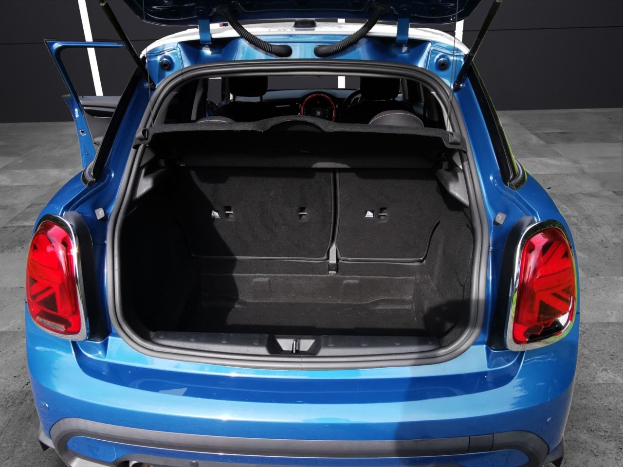2021 MINI HATCH 1.5 Cooper Classic Hatchback 5dr Petrol Manual Euro 6 (s/s) (136 ps) - vehicle photo 20 for sale on PureCar