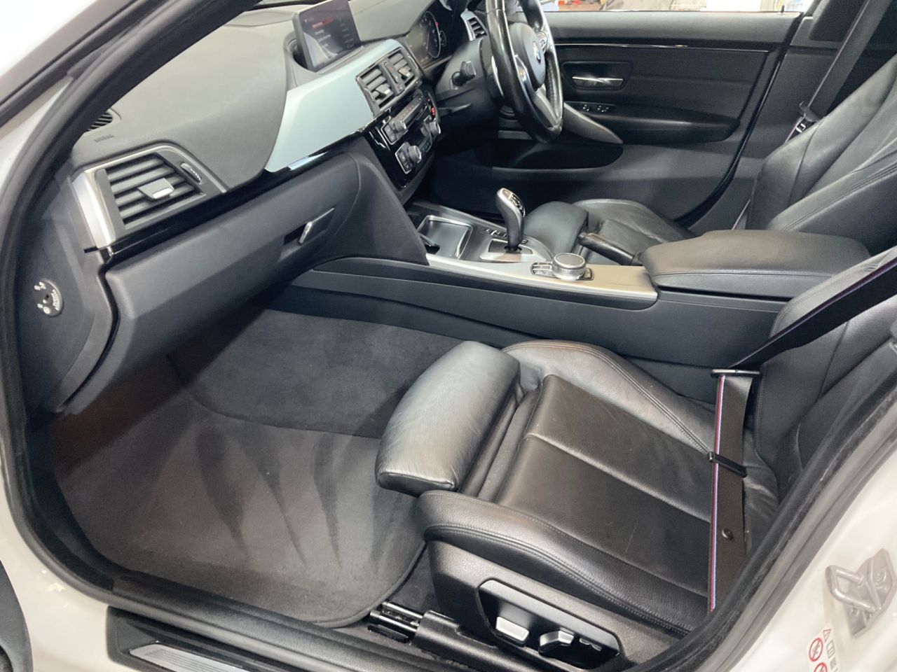 2019 BMW 4 SERIES GRAN COUPE 2.0 430i GPF M Sport Hatchback 5dr Petrol Auto Euro 6 (s/s) (252 ps) - vehicle photo 17 for sale on PureCar