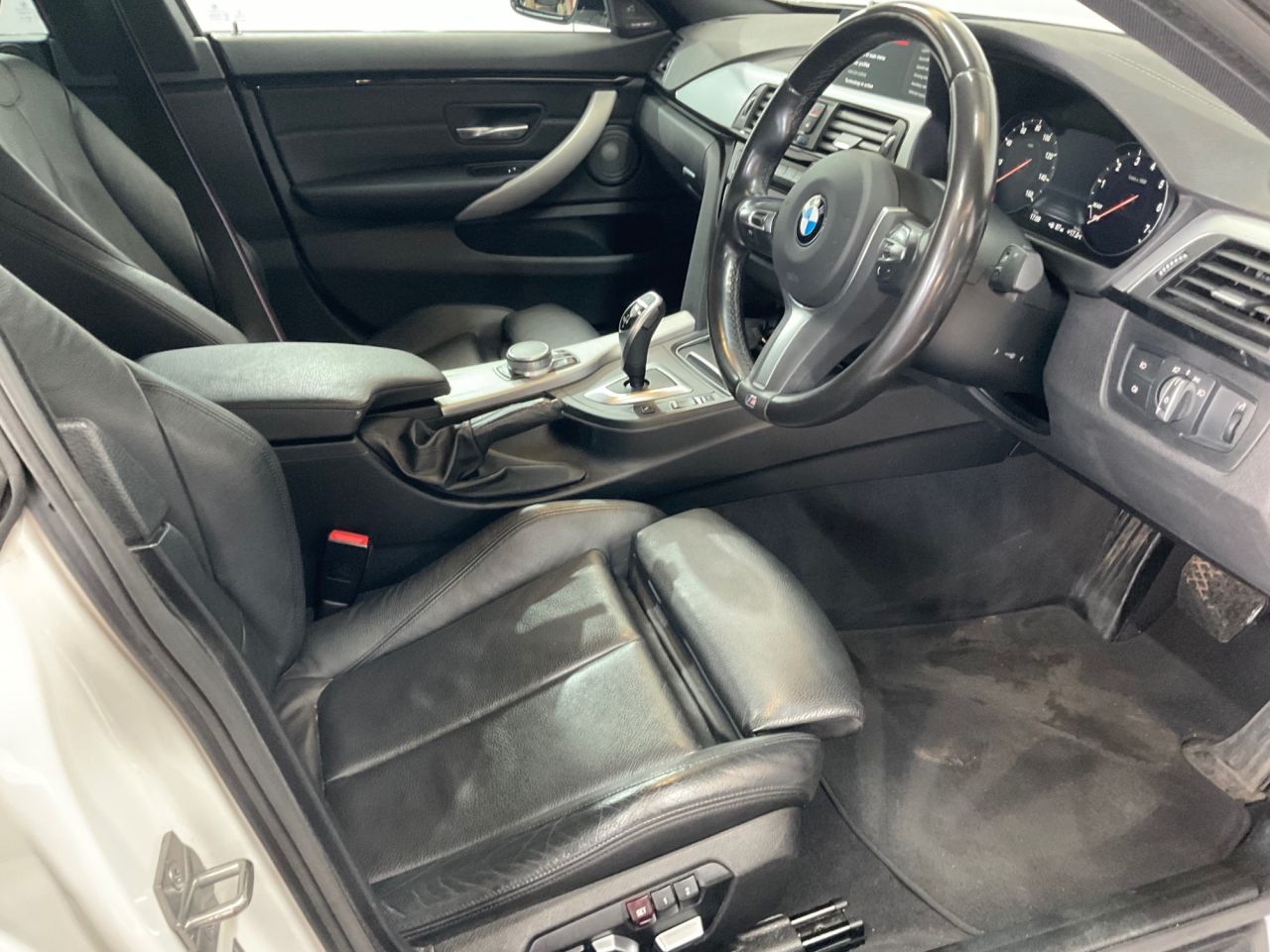 2019 BMW 4 SERIES GRAN COUPE 2.0 430i GPF M Sport Hatchback 5dr Petrol Auto Euro 6 (s/s) (252 ps) - vehicle photo 23 for sale on PureCar