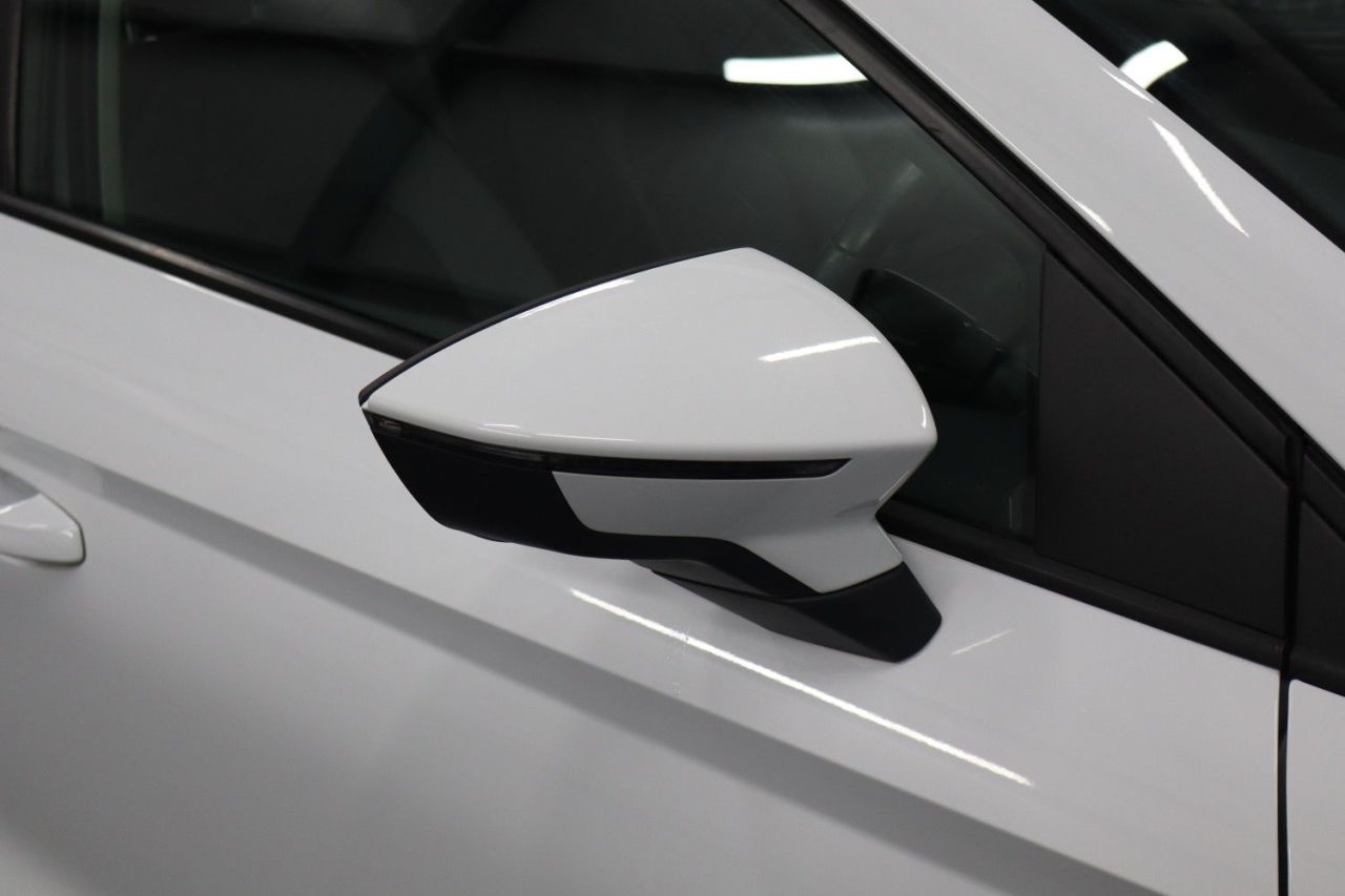 2019 SEAT IBIZA 1.0 MPI SE Technology Hatchback 5dr Petrol Manual Euro 6 (s/s) GPF (80 ps) - vehicle photo 11 for sale on PureCar