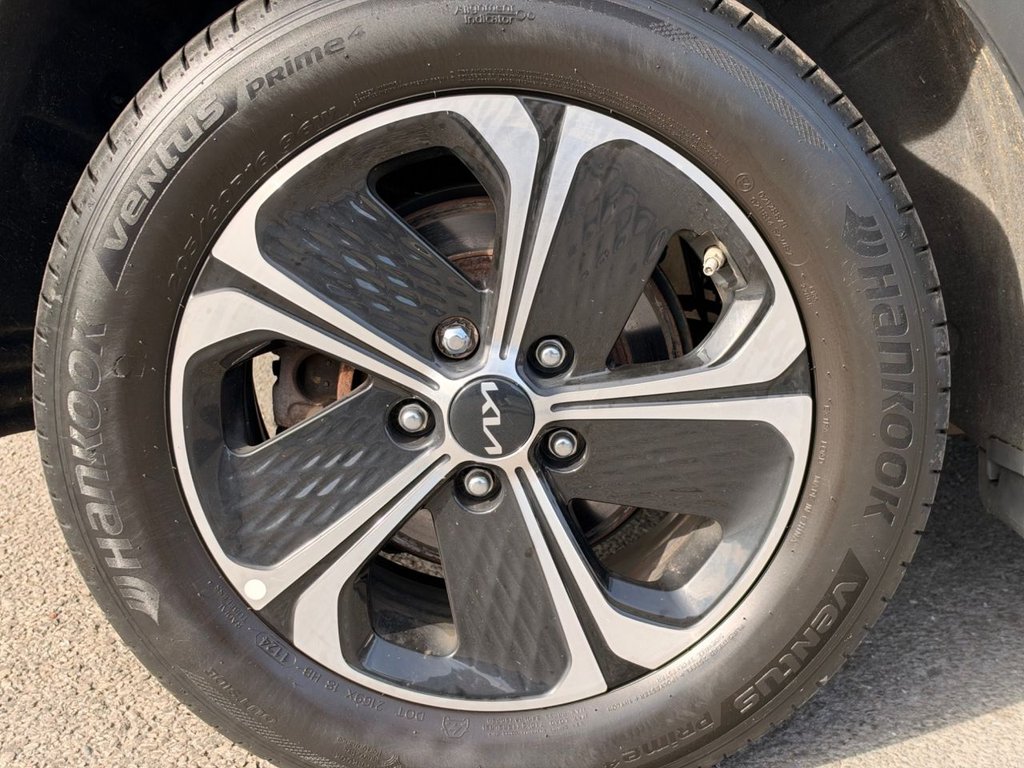 2023 Kia XCeed — image 11