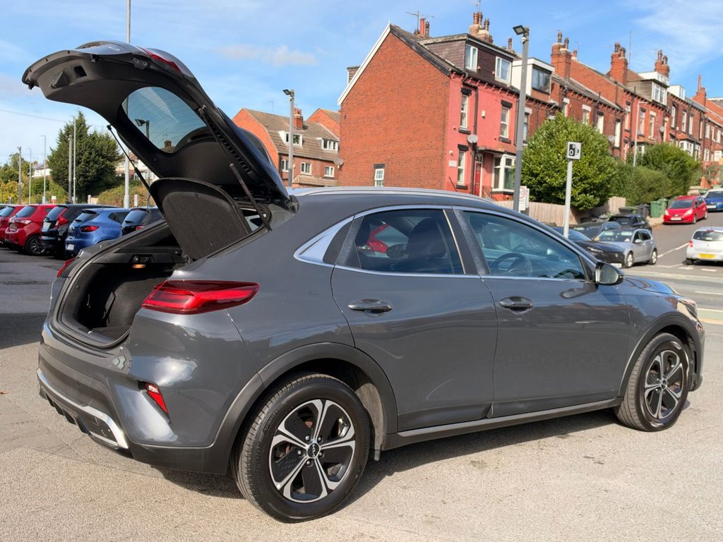 2023 Kia XCeed — image 16