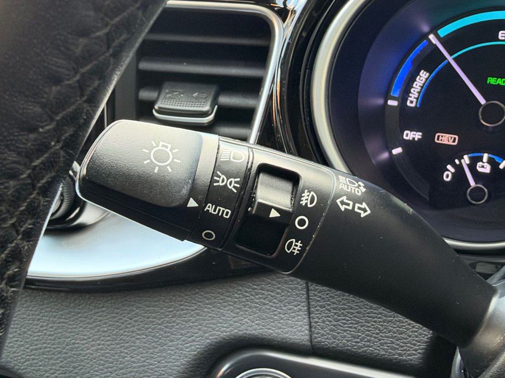 2023 Kia XCeed — image 38