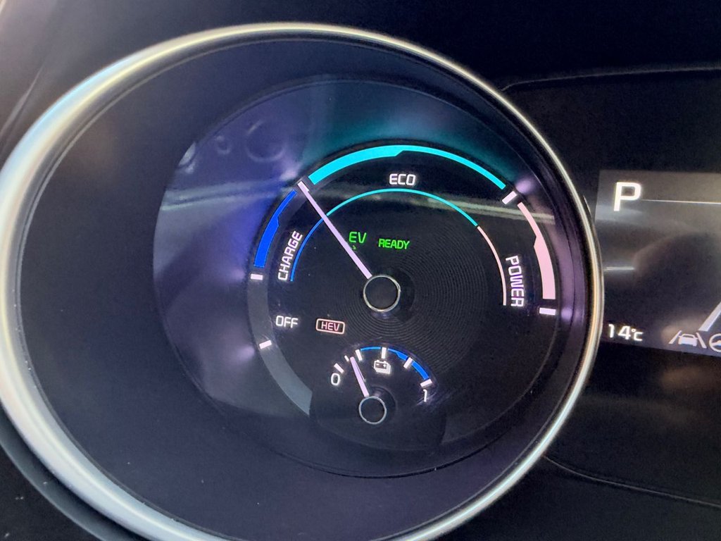 2023 Kia XCeed — image 40