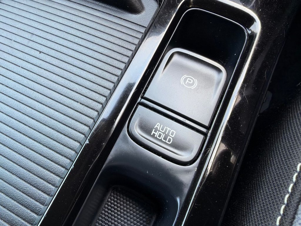 2023 Kia XCeed — image 42