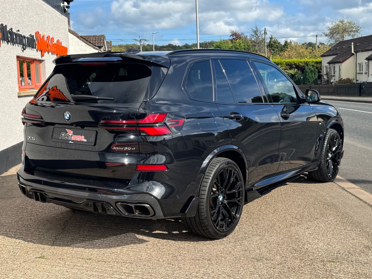 2023 BMW X5 M Sport - vehicle photo 4 for sale on PureCar