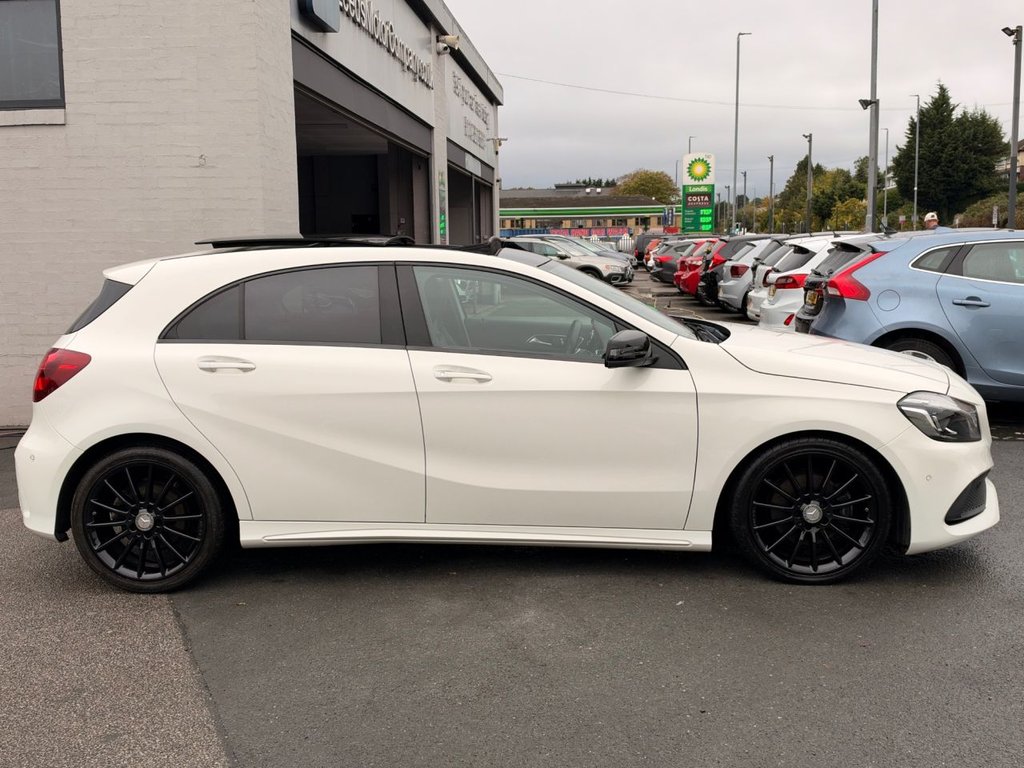 2015 Mercedes-Benz A-Class — image 2