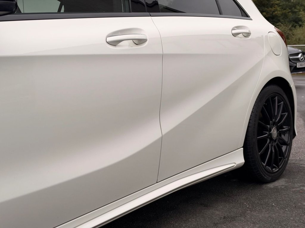 2015 Mercedes-Benz A-Class — image 16