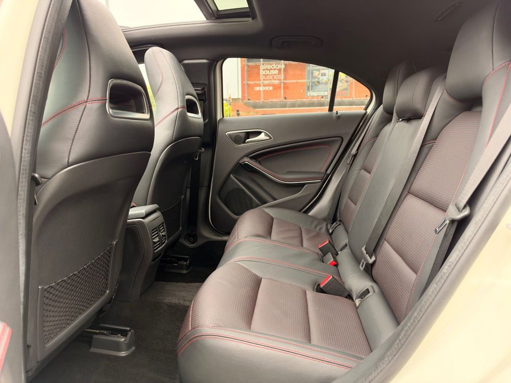 2015 Mercedes-Benz A-Class — image 21