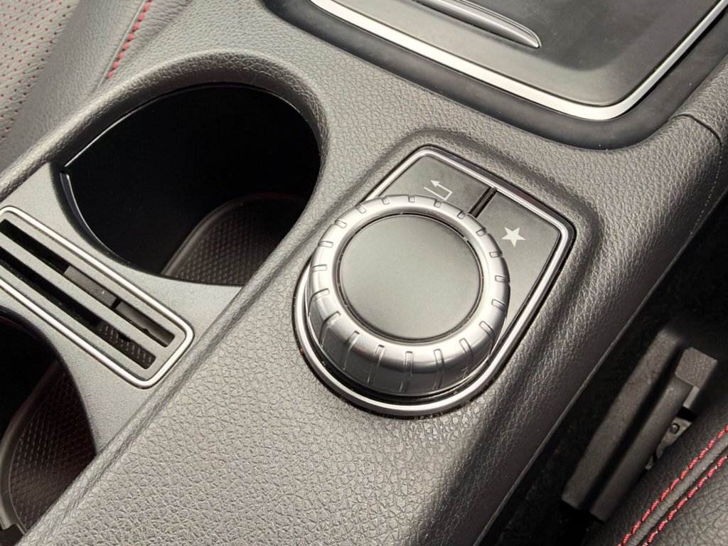 2015 Mercedes-Benz A-Class — image 40