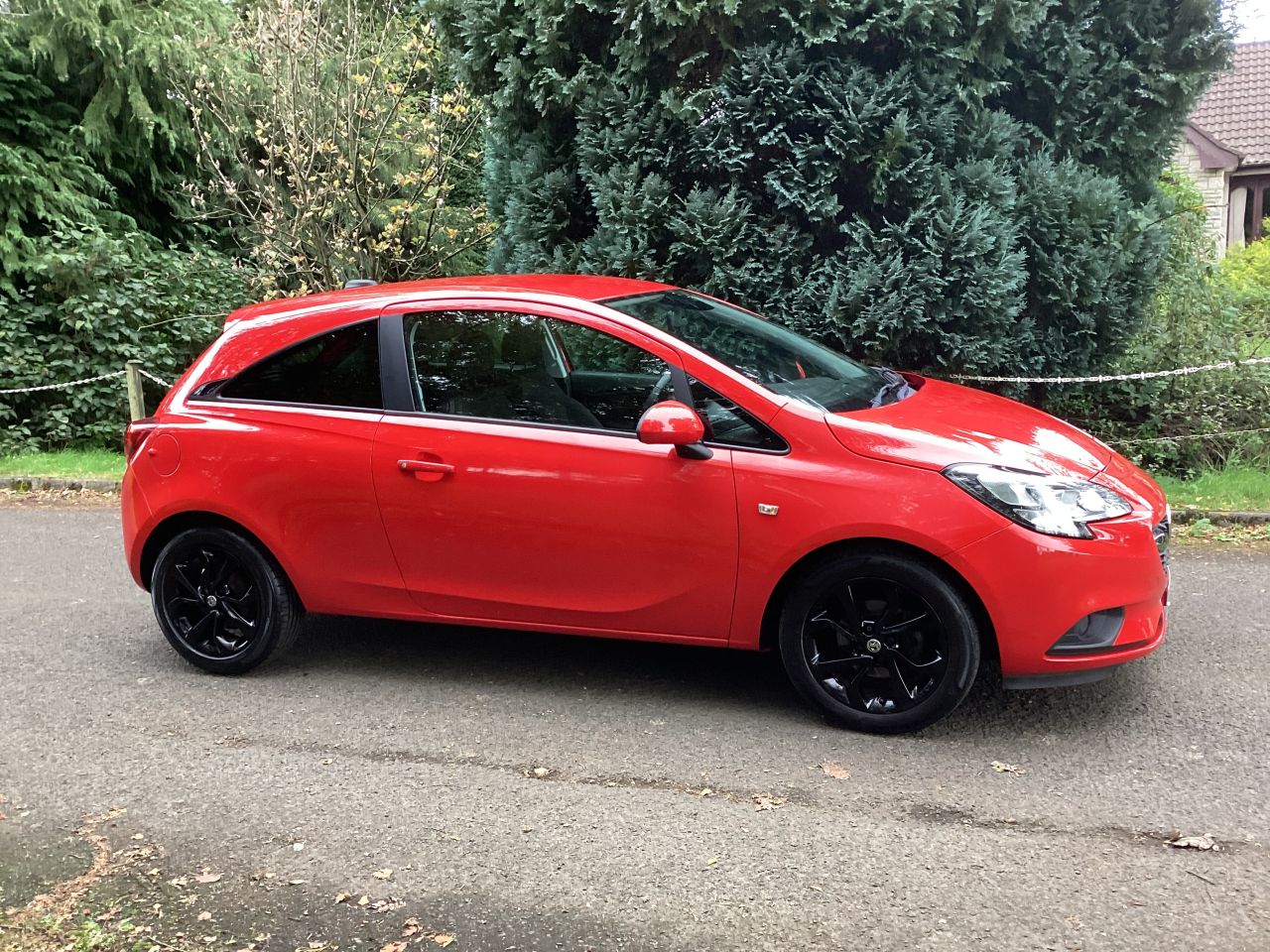 2019 VAUXHALL CORSA 1.4i ecoTEC Griffin Hatchback 3dr Petrol Manual Euro 6 (75 ps) - vehicle photo 4 for sale on PureCar