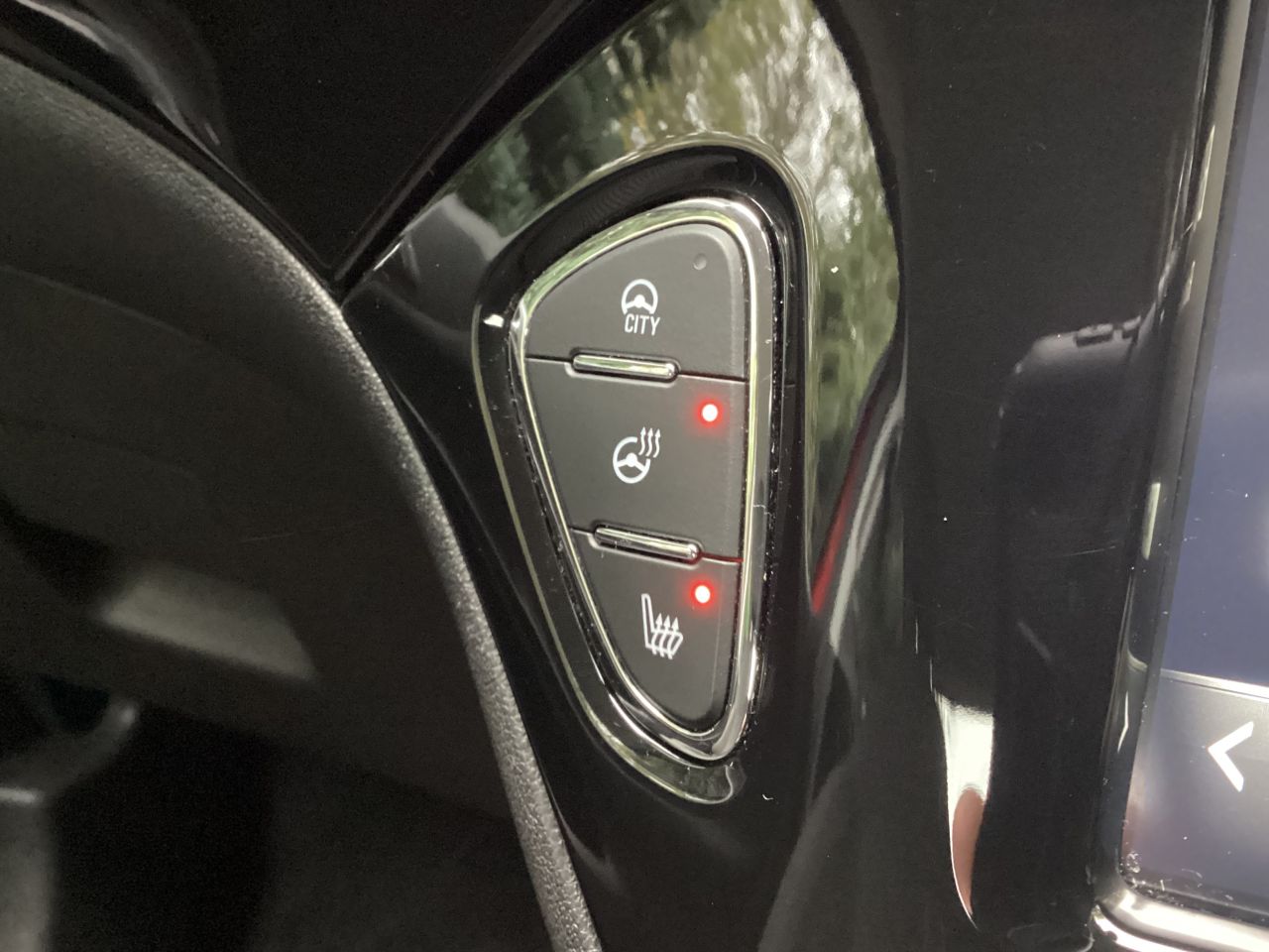 2019 VAUXHALL CORSA 1.4i ecoTEC Griffin Hatchback 3dr Petrol Manual Euro 6 (75 ps) - vehicle photo 20 for sale on PureCar