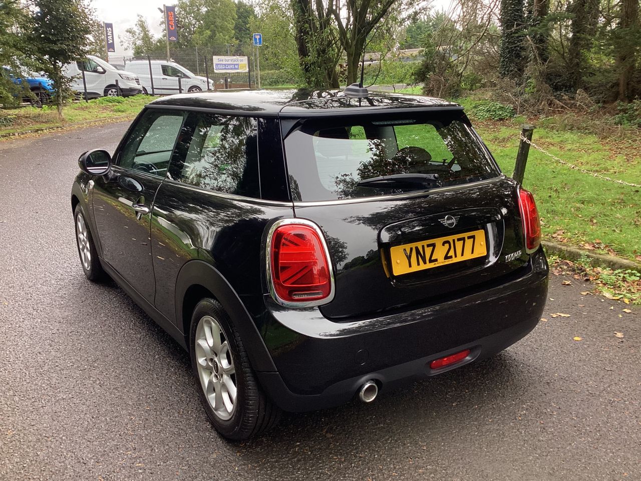 2018 MINI HATCH 1.5 Cooper Hatchback 3dr Petrol Manual Euro 6 (s/s) (136 ps) - vehicle photo 6 for sale on PureCar