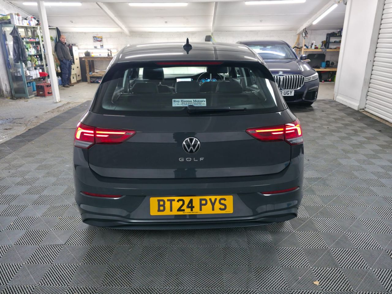2024 VOLKSWAGEN GOLF 1.5 TSI Life Hatchback 5dr Petrol Manual Euro 6 (s/s) (130 ps) 1 Owner - Se - vehicle photo 5 for sale on PureCar