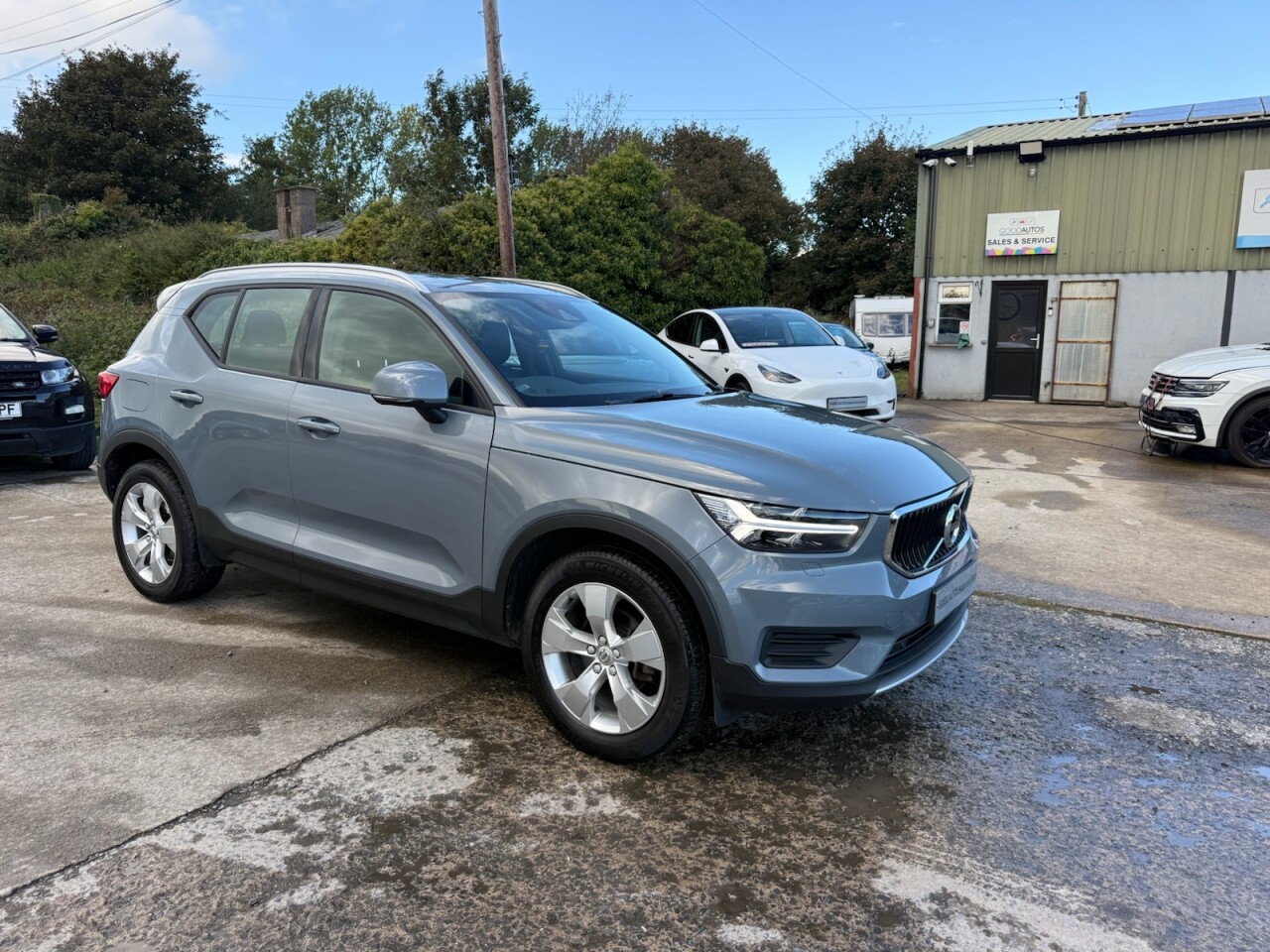 2020 VOLVO XC40 2.0 D3 Momentum SUV 5dr Diesel Auto Euro 6 (s/s) (150 ps) - vehicle photo 12 for sale on PureCar