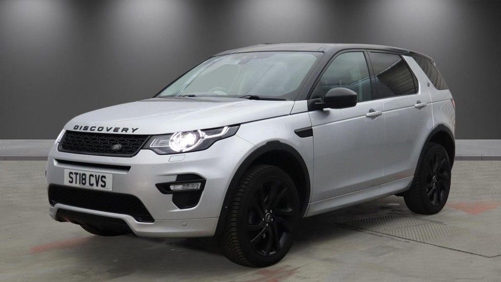 2018 Land Rover Discovery Sport — image 2