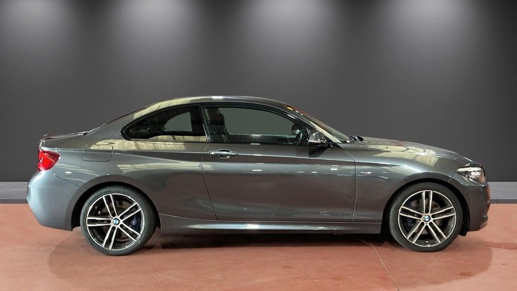 2020 BMW 2 Series — image 5