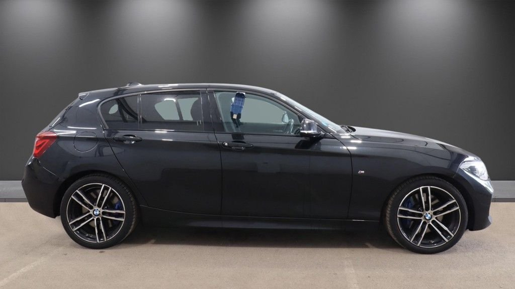 2018 BMW 1 Series — image 3