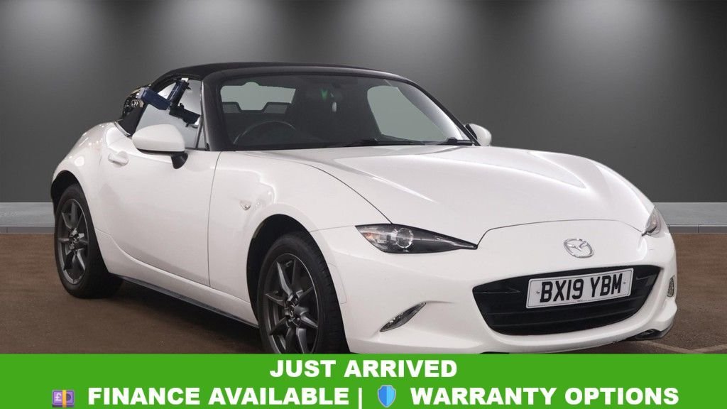 2019 Mazda MX-5 — image 1