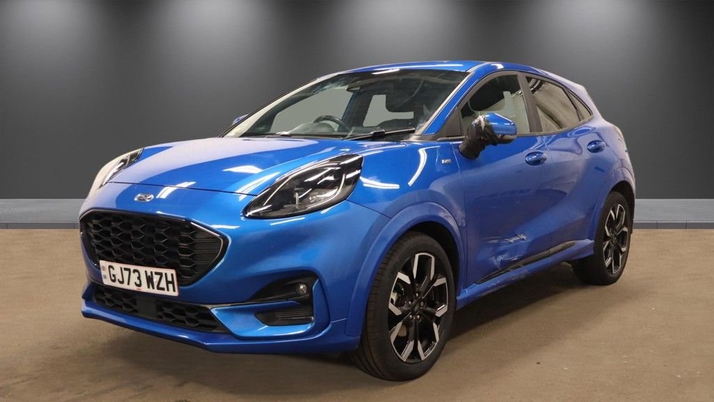 2023 Ford Puma — image 2