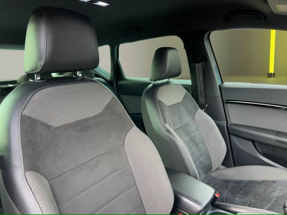 2019 SEAT ATECA XCELLENCE - vehicle photo 12 for sale on PureCar