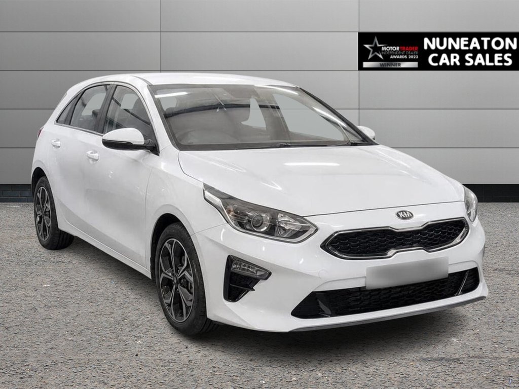 2021 Kia Ceed — image 1