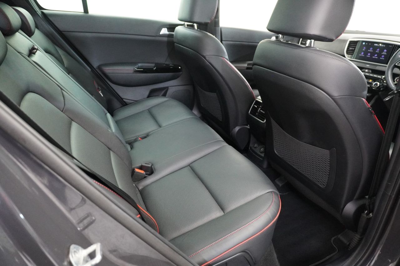2022 KIA SPORTAGE 1.6 CRDi MHEV GT-Line S SUV 5dr Diesel Hybrid DCT AWD Euro 6 (s/s) (134 bhp - vehicle photo 34 for sale on PureCar