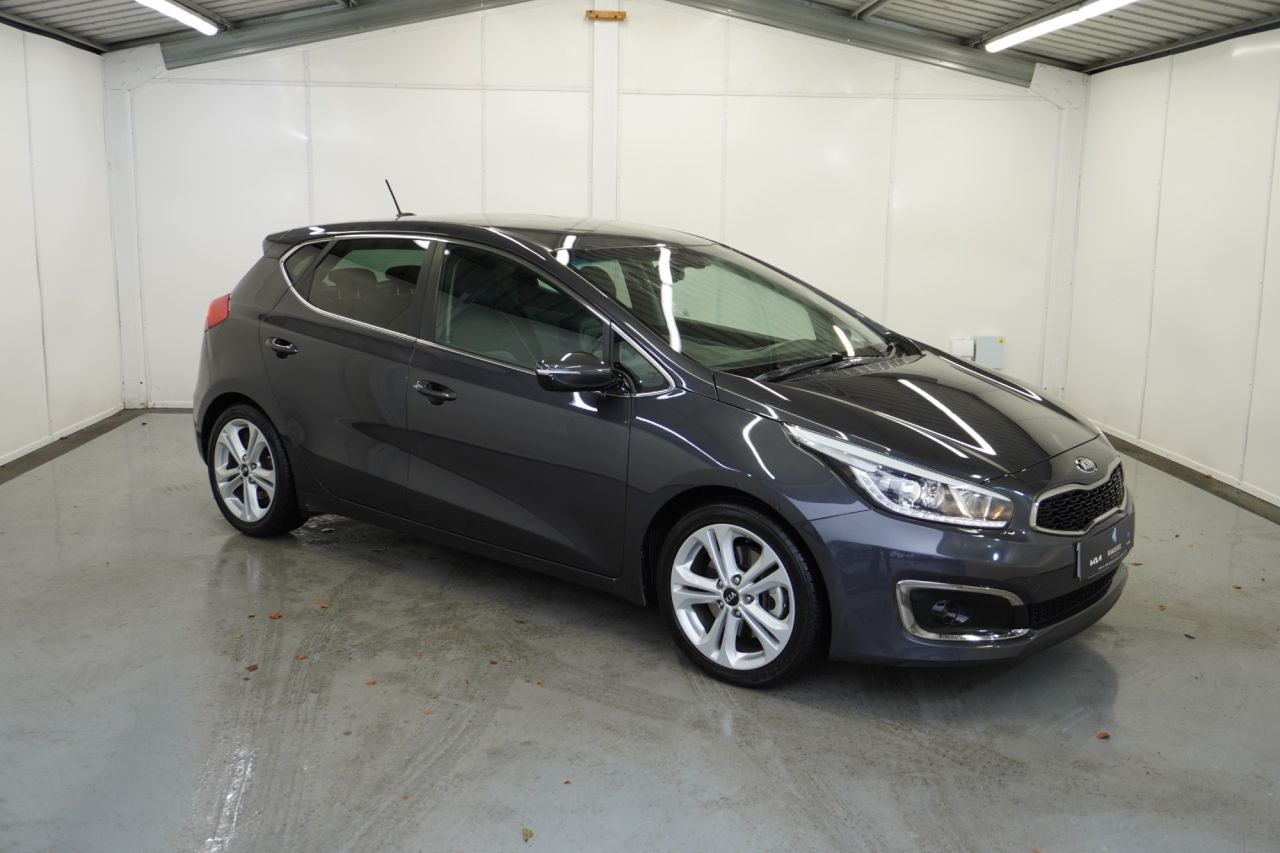 2016 KIA CEED 1.6 CRDi 4 Hatchback 5dr Diesel Manual Euro 6 (s/s) (134 bhp) - vehicle photo 2 for sale on PureCar