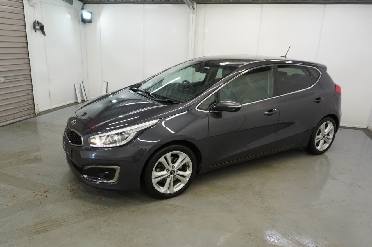 2016 KIA CEED 1.6 CRDi 4 Hatchback 5dr Diesel Manual Euro 6 (s/s) (134 bhp) - vehicle photo 11 for sale on PureCar