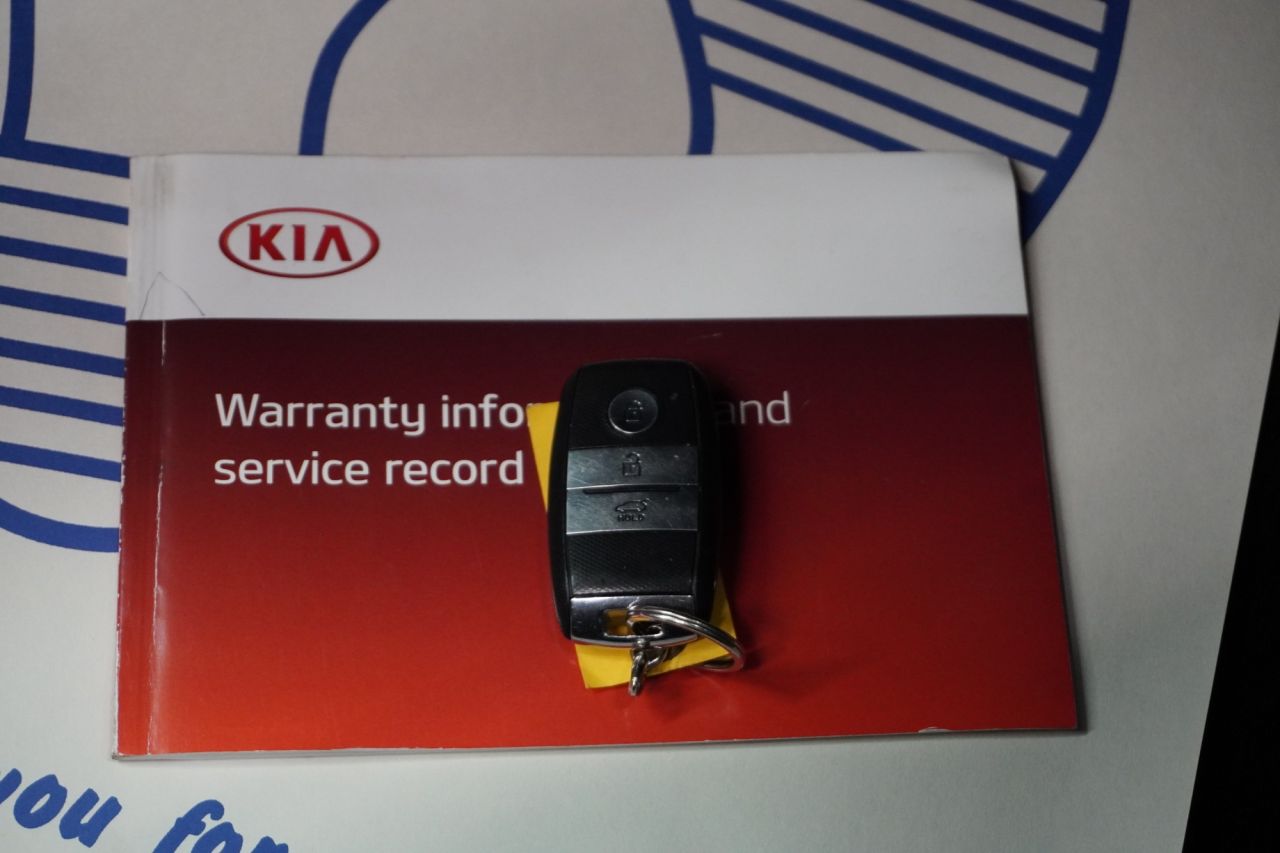 2016 KIA CEED 1.6 CRDi 4 Hatchback 5dr Diesel Manual Euro 6 (s/s) (134 bhp) - vehicle photo 34 for sale on PureCar