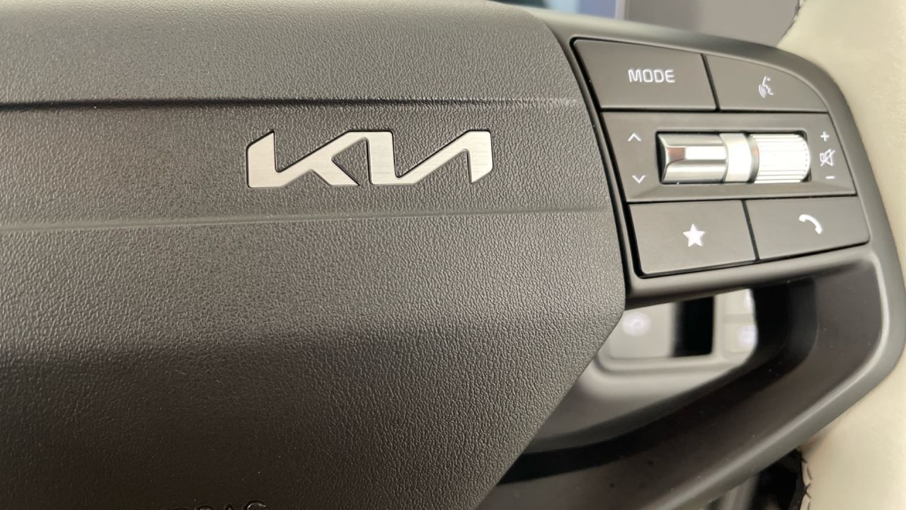 2025 KIA SPORTAGE 1.6 h T-GDi GT-Line SUV 5dr Petrol Hybrid Auto Euro 6 (s/s) (235 bhp) - vehicle photo 20 for sale on PureCar