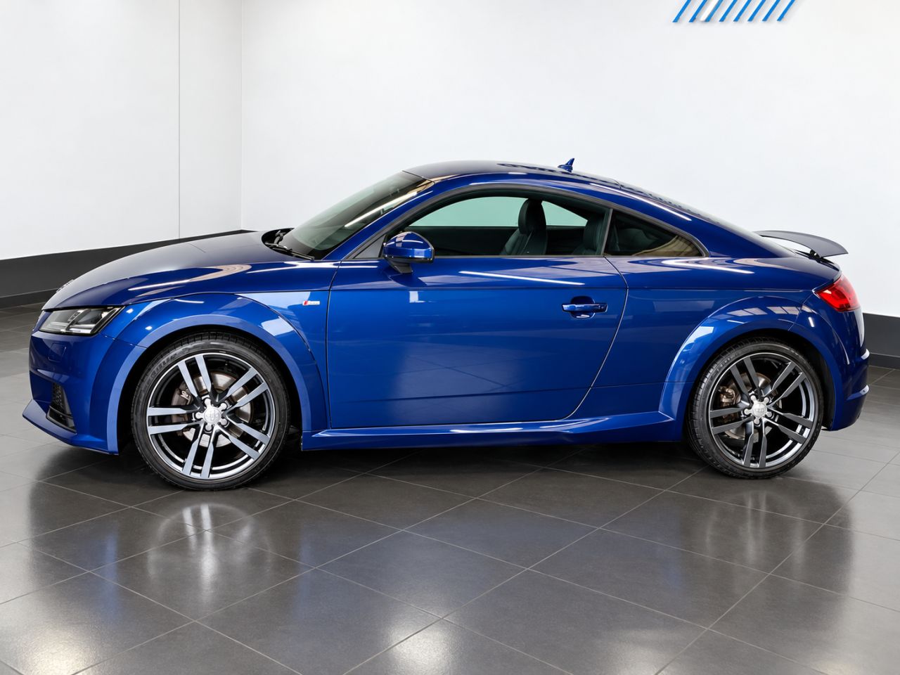2015 AUDI TT 2.0 TDI ultra S line Coupe 3dr Diesel Manual Euro 6 (s/s) (184 ps) - vehicle photo 6 for sale on PureCar